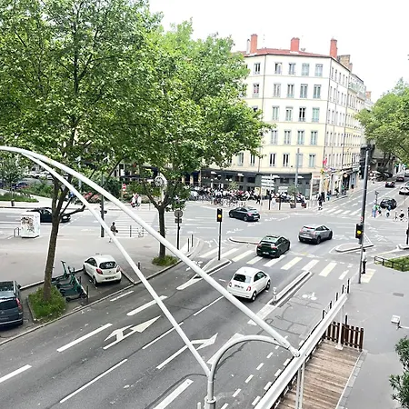 Apartament Tete Dor Lyon